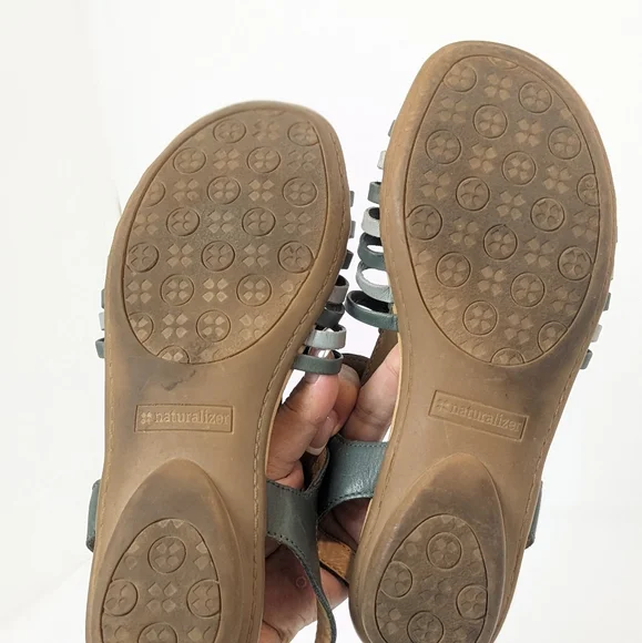 Naturalizer two tone leather sandals - Picture 14 of 16